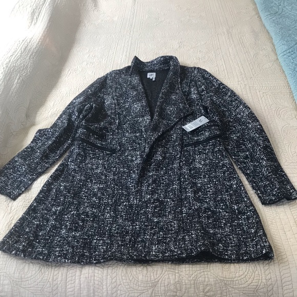 Jacket - Picture 2 of 4